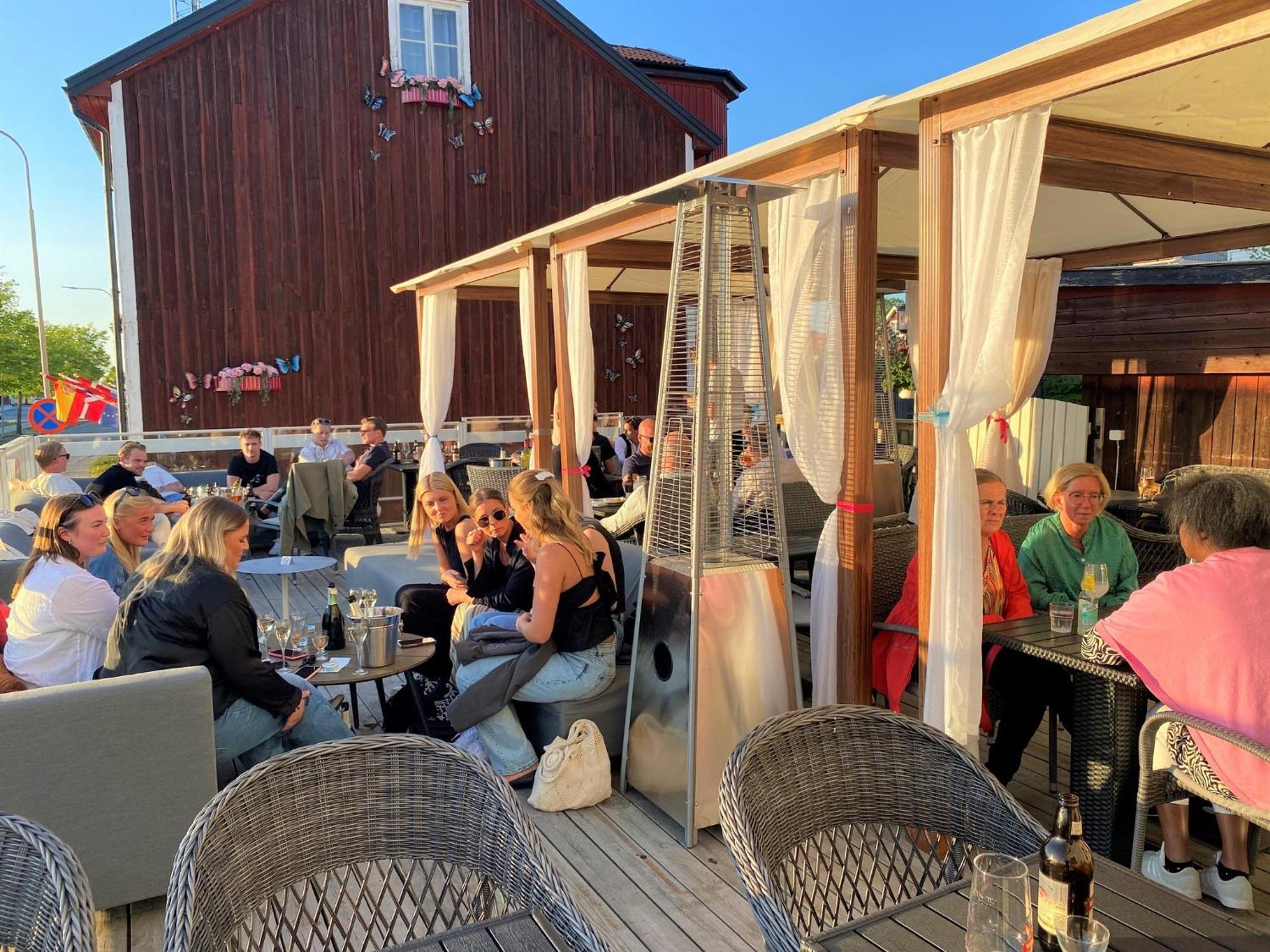 Vaenerport Lakefront Hotell Mariestad Extérieur photo