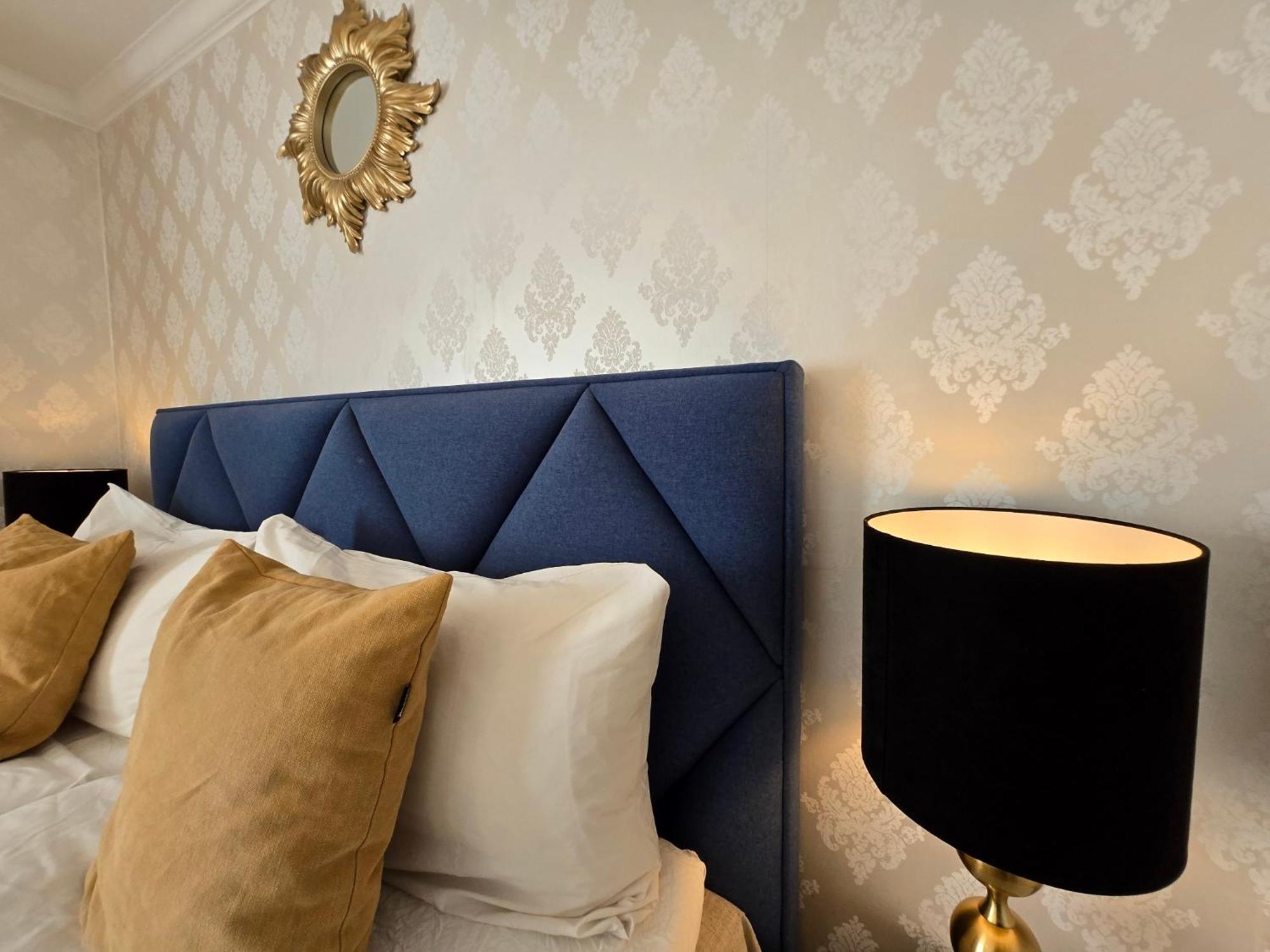 Vaenerport Lakefront Hotell Mariestad Extérieur photo